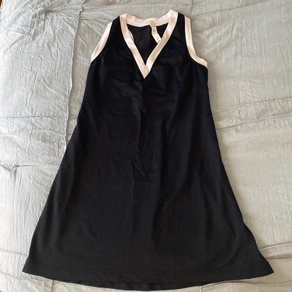 Women’s Lululemon athletic dress size 6